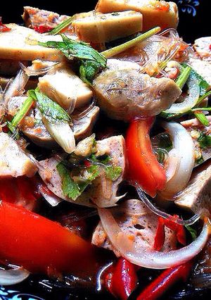 รูปของ ยำหมูยอใบตอง
