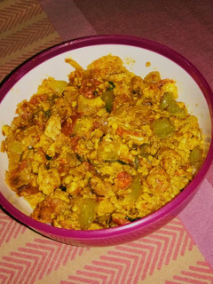 अंडा भुर्जी (anda bhurji recipe in Hindi) रेसिपी मुख्य फोटो