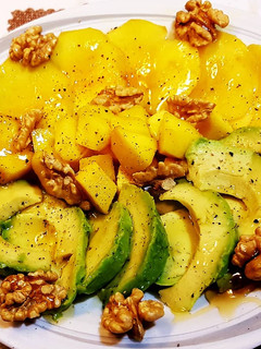 Una foto de Ensalada de frutas especiadas