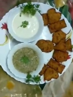 A picture of The yummy sabudana cutlets'.