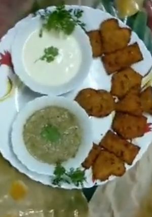 A picture of The yummy sabudana cutlets'.