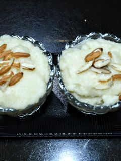 মিষ্টি সুজি (mishti sooji recipe in Bengali) রেসিপির প্রধান ছবি