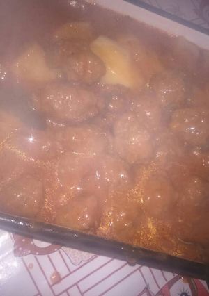 Una foto de Albóndigas con papas