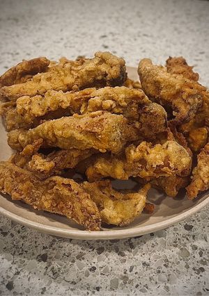 A picture of No Cluck, All Crunch Tenders (With King Trumpet Mushrooms) 🍄🟫.
