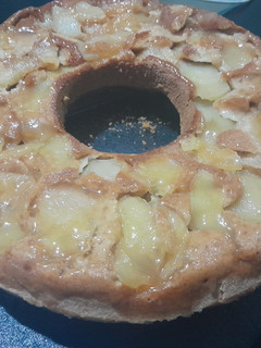 Una foto de Torta de manzana con caramelo