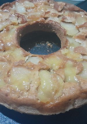 Una foto de Torta de manzana con caramelo