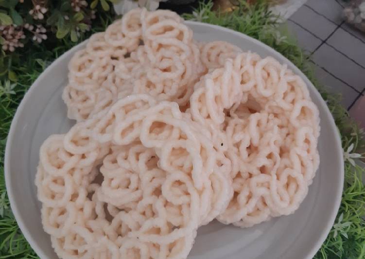 Resep Tips Menggoreng Kerupuk Mawar Mekar, Bikin Ngiler