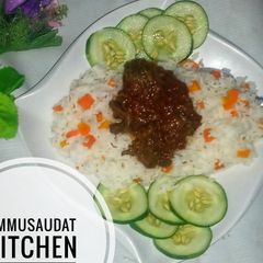 White carrot rice with stew A picture of White carrot rice with stew.