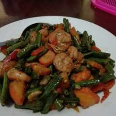 A picture of Tumis kacang panjang plus udang.