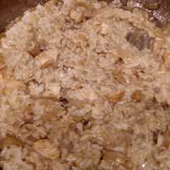Una foto de Pollo al curry con arroz