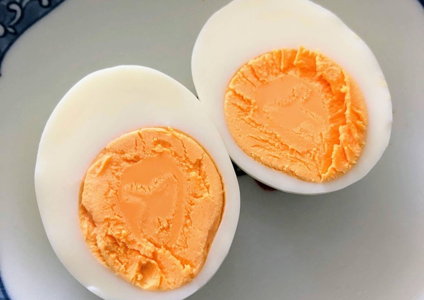 Eggs are better to be steamed than boiled