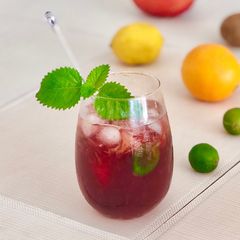 Red Wine Vinegar Cocktail 🍹 A picture of Red Wine Vinegar Cocktail 🍹.