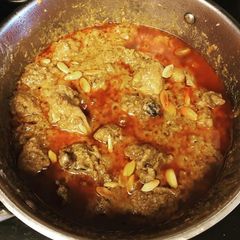 A picture of Chicken Qorma.