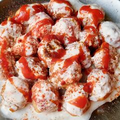 Dahi vada A picture of Dahi vada.