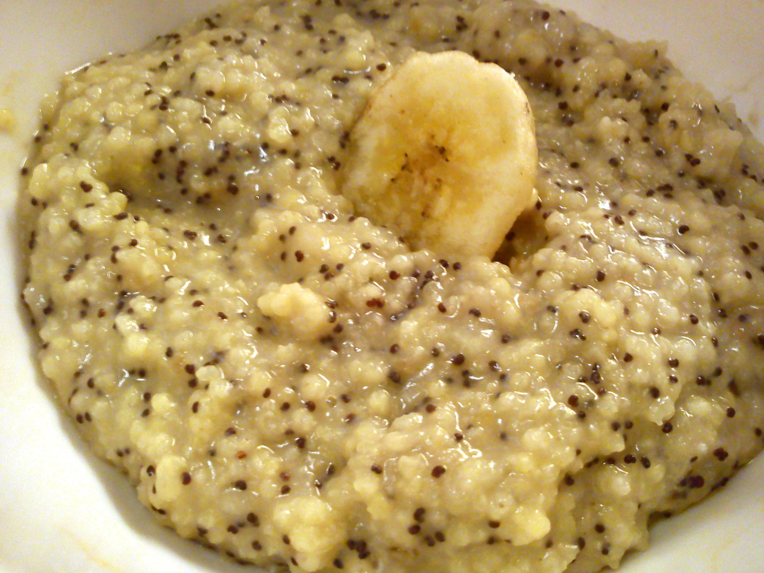 Banános-mákos kölespuding recept recept fotó