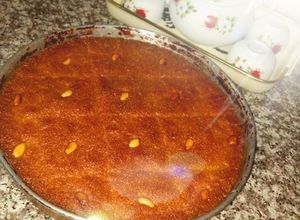 صورة لوصفة قلب اللوز معسل وبنين مع كاس شاي😋