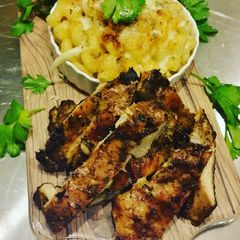 Marinated Grilled Chicken and 2 Cheese Cellatini Mac A picture of Marinated Grilled Chicken and 2 Cheese Cellatini Mac.