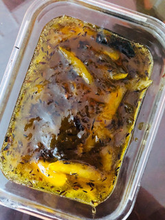 A picture of Raw mango chutney.