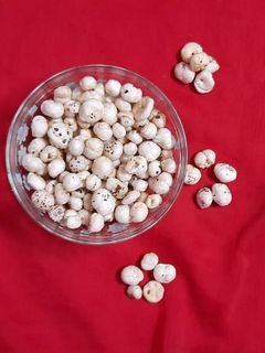 मसालेदार मखाने (masaledar makhane recipe in Hindi) रेसिपी मुख्य फोटो