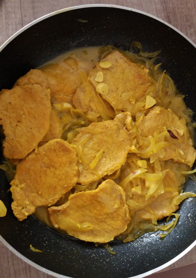 Una foto de Filetitos encebollados
