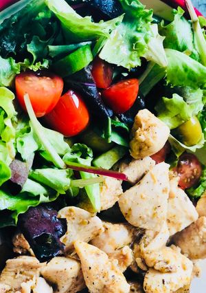 A picture of Chicken Salad.
