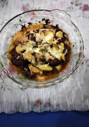 عکسی از دستور گراتن گوشت و بادمجون😋🌺💐