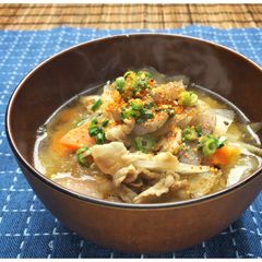 A picture of Tonjiru (Pork miso soup).