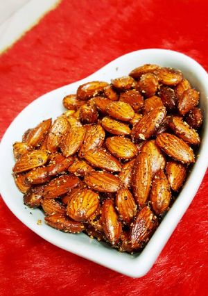 A picture of Roasted badam.