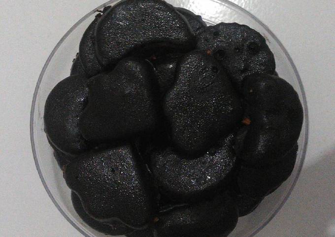 Kue kacang lapis coklat