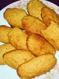 صورة لوصفة بسكويت بالشوفان والعسل الاسود