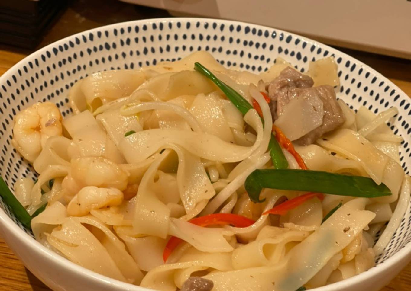 Fried Chinese Hor Fun with Prawn