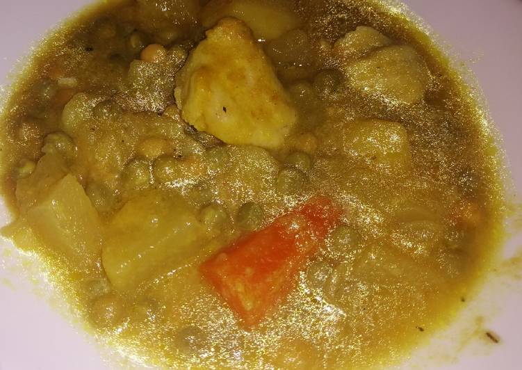 Guiso de pescado en Mambo