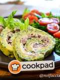 Rotolo di Frittata agli Spinaci Farcito con Salsiccia e Ricotta