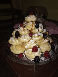Una foto de Masa choux - Croquembouche