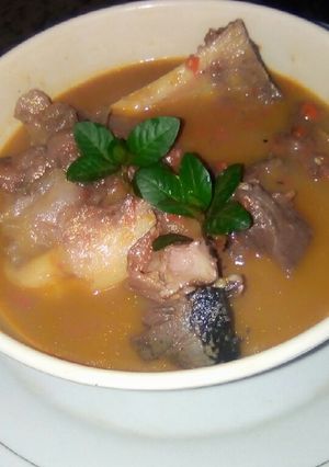 A picture of Cow head peppersoup.