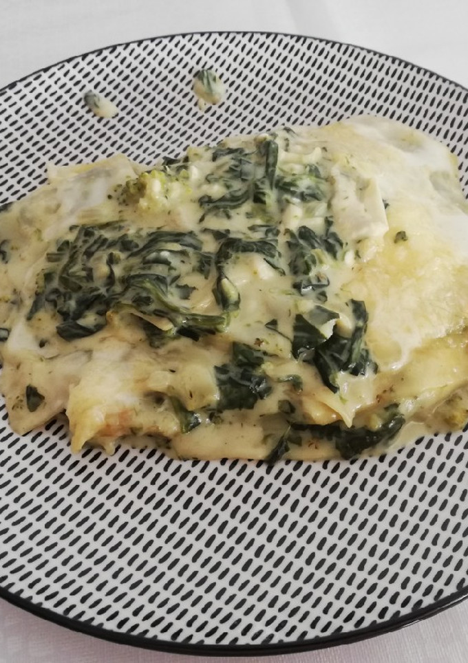 Una foto de Lasaña de espinacas y queso de cabra🥬