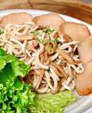 Mỳ đậu hũ xào nấm