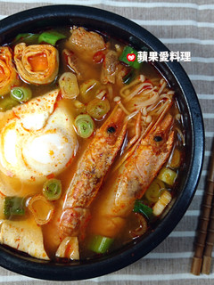 韓式泡菜豆腐鍋 的食譜成品照片