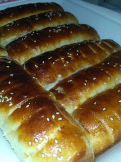صورة لوصفة فطائر بالنقانق