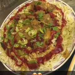 A picture of Mutton pasta and sauce.