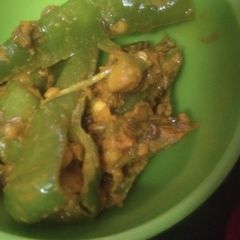 A picture of Green Mirch Pickle.