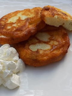 Syrniki recept fotója