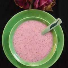A picture of Rose Chia Pudding.