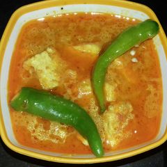 A picture of Shahi paneer.