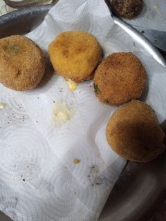 Una foto de Bombas de papa rellenas