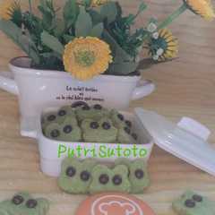 รูปของ Green goblin crunchy (kuker tapioka)