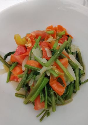 Foto resep Tumis kangkung campur rica toraja