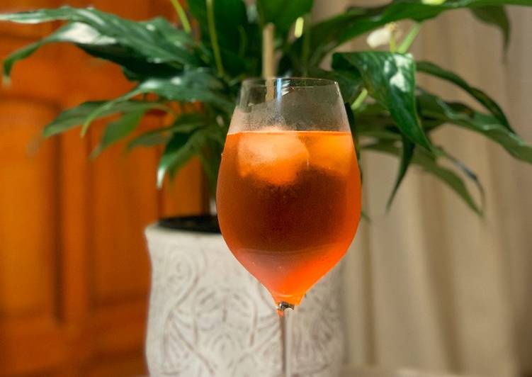 Steps to Make Perfect Aperol Spritz