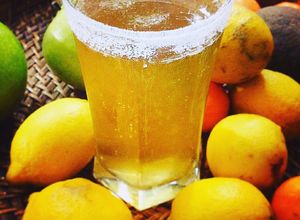 Una foto de Michelada