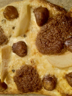 Nussig-fruchtiger Flammkuchen Rezepthauptbild